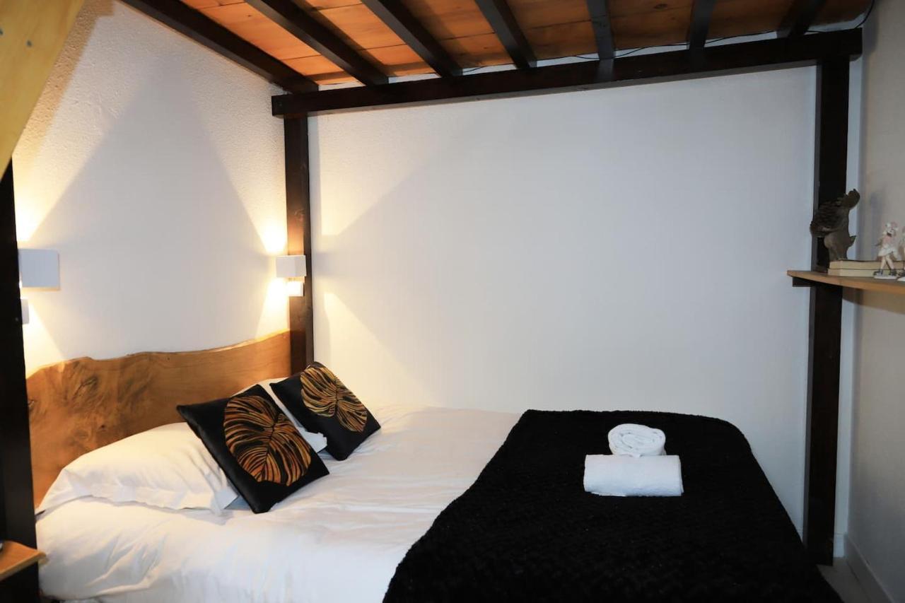 Lodge & Castle - Vue Chateau - Climatisation - Majord'Home آنسي المظهر الخارجي الصورة